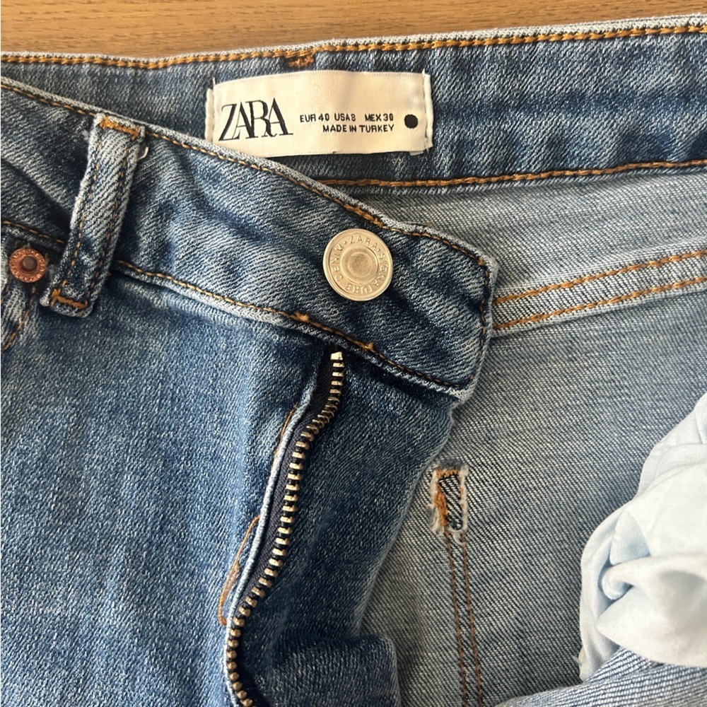 ZARA Women’s Flare Leg Jeans Blue Denim Size EUR 40 / US 8 (Like New) - Picture 4 of 7